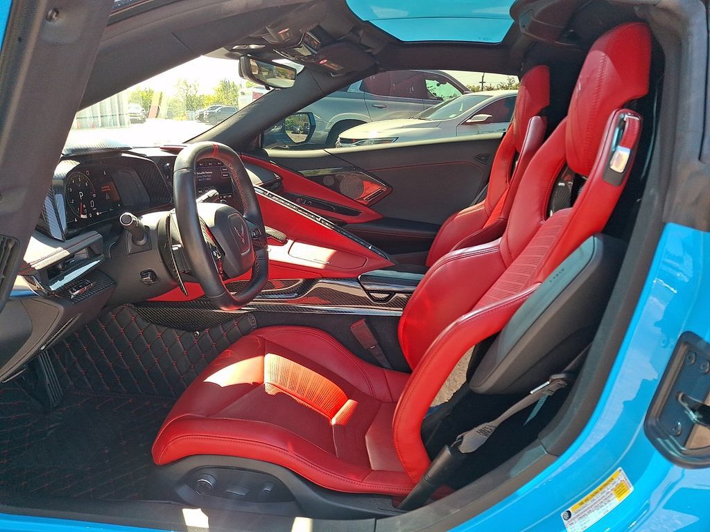 Used 2020 Chevrolet Corvette Stingray Preferred Cpe w/ 2LT Preferred Equipment Group RWD image 16