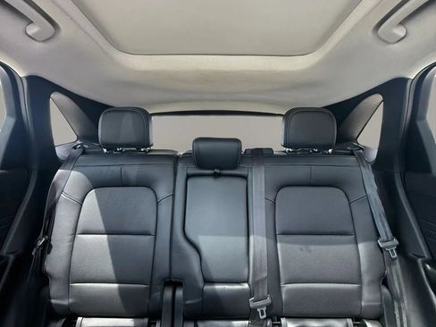 Used 2021 Ford Escape Titanium AWD/4WD image 20
