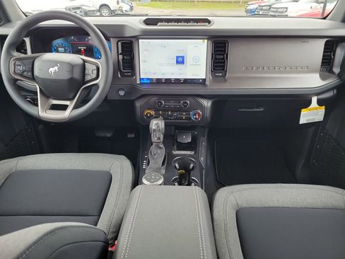 New 2026 Ford Bronco 4-Door w/ Sasquatch Package image 11