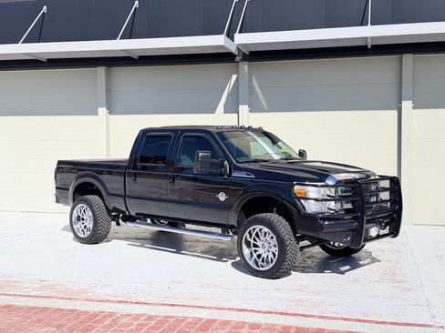 Used 2014 Ford F350 Lariat AWD/4WD image 9