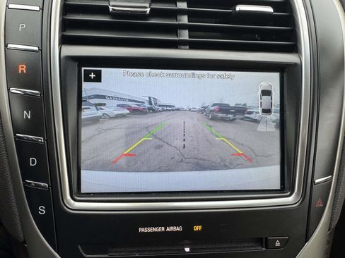 Used 2016 Lincoln MKX Reserve w/ Climate Package image 38