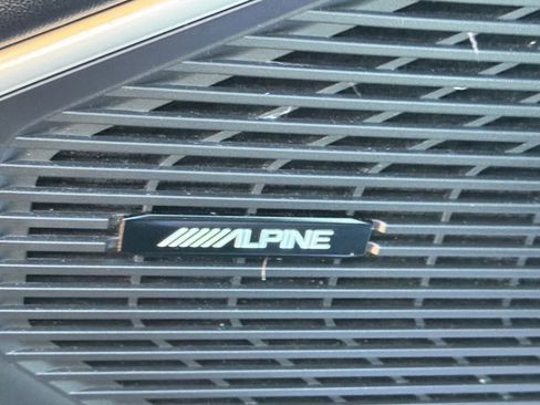 Used 2023 Jeep Wagoneer Series II AWD/4WD image 34