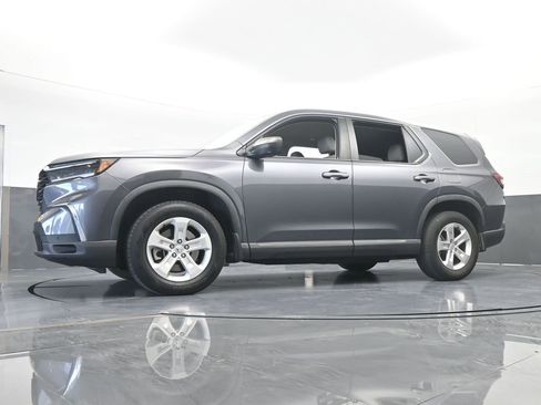 Used 2023 Honda Pilot LX image 55