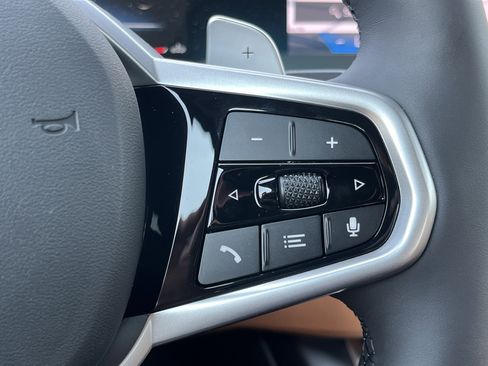 New 2025 BMW 330i Sedan w/ M Sport Package image 13