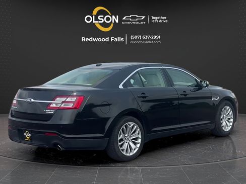 Used 2015 Ford Taurus Limited FWD image 5