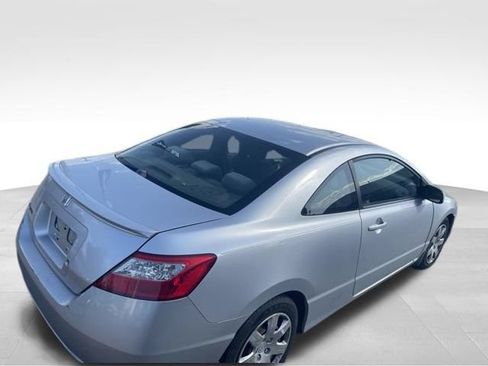 Used 2011 Honda Civic LX image 9