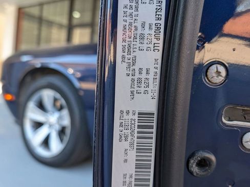 Used 2015 Dodge Challenger SXT w/ Driver Convenience Group image 36