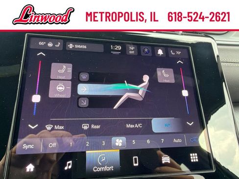 Used 2025 Jeep Grand Cherokee Altitude AWD/4WD image 29