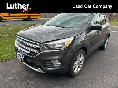 Used 2017 Ford Escape SE