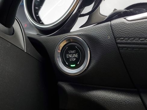 Used 2023 Buick Encore GX Preferred image 31