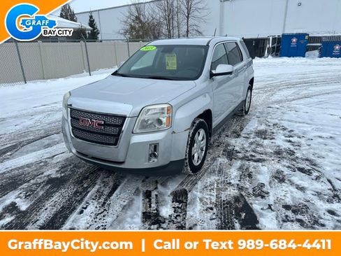 Used 2015 GMC Terrain SLE image 1
