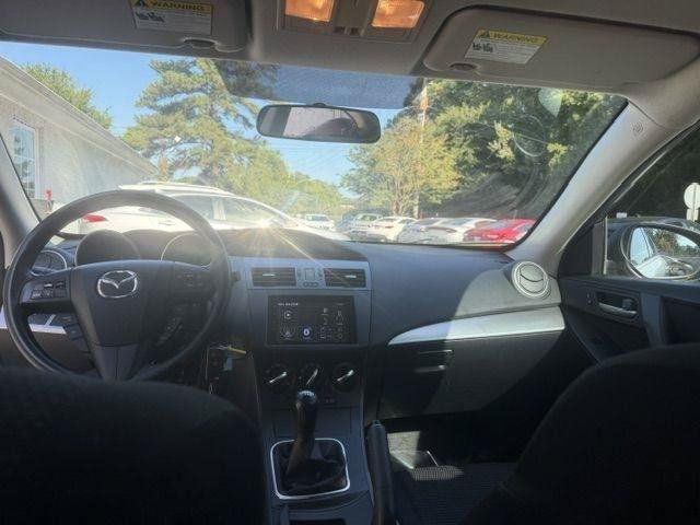 Used 2013 MAZDA MAZDA3 i Sport FWD image 14