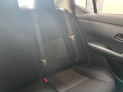 Used 2025 Nissan Sentra SV image 32