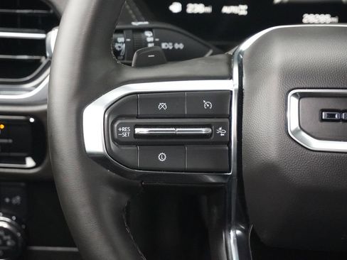 Used 2025 GMC Yukon Denali image 20