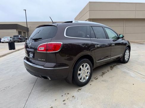 Used 2016 Buick Enclave Leather FWD image 5