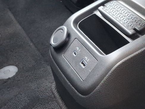 Certified 2024 Nissan Ariya AWD image 27