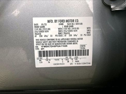 Used 2023 Ford Explorer XLT w/ Equipment Group 202A image 32