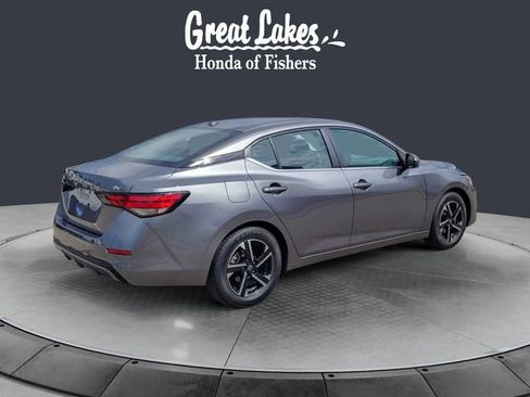 Used 2024 Nissan Sentra SV FWD image 5