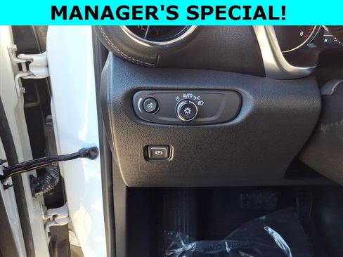 Used 2023 Chevrolet Blazer LT w/ Convenience Package image 23