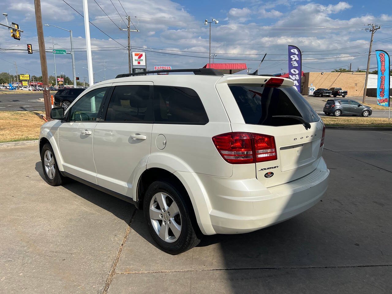 Used 2016 Dodge Journey SE w/ Flexible Seating Group FWD image 5