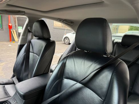 Used 2011 Lexus ES 350 image 11