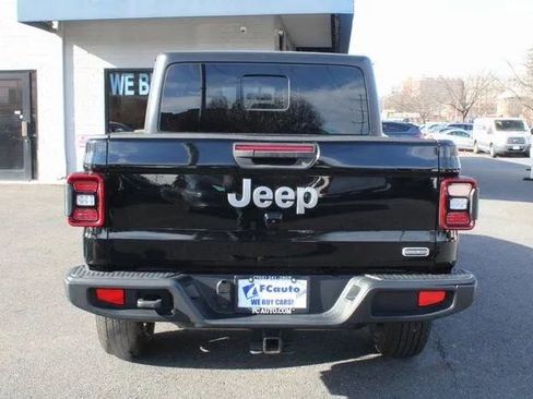 Used 2021 Jeep Gladiator Overland w/ LED Lighting Group image 11