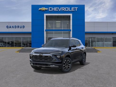 New 2026 Chevrolet TrailBlazer ACTIV w/ Driver Confidence Package AWD/4WD image 8