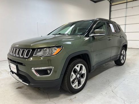 Used 2021 Jeep Compass Limited AWD/4WD image 12
