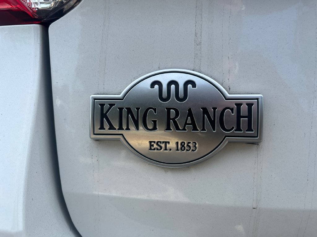 Used 2021 Ford Explorer King Ranch w/ Premium Technology Package AWD/4WD image 14
