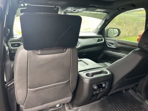 Used 2022 Chevrolet Tahoe Z71 image 34