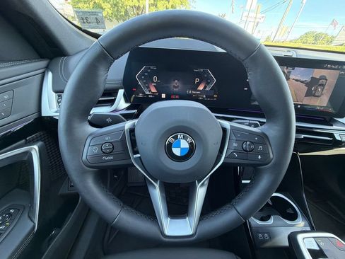 Used 2026 BMW X1 xDrive28i w/ Technology Package AWD/4WD image 23