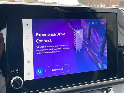 Used 2025 Toyota Camry SE image 20