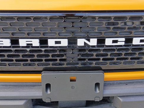 Used 2021 Ford Bronco Wildtrak AWD/4WD image 16