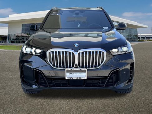 Certified 2024 BMW X5 xDrive40i w/ M Sport Package AWD/4WD image 3