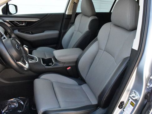 Used 2023 Subaru Outback Limited AWD/4WD image 21