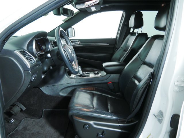 Used 2019 Jeep Grand Cherokee Limited w/ Luxury Group II AWD/4WD image 21