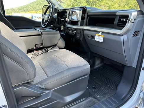New 2026 Ford F350 XL w/ XL Chrome Package image 50