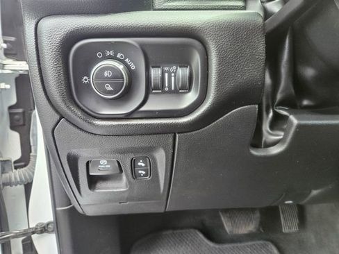 Used 2023 RAM 1500 Laramie AWD/4WD image 37