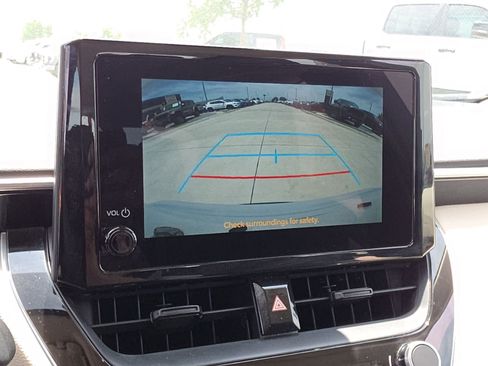 Used 2024 Toyota Corolla LE FWD image 21