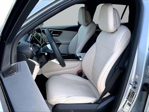 Certified 2026 Mercedes-Benz GLC 300 4MATIC image 24