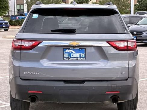 Used 2021 Chevrolet Traverse LT FWD image 5