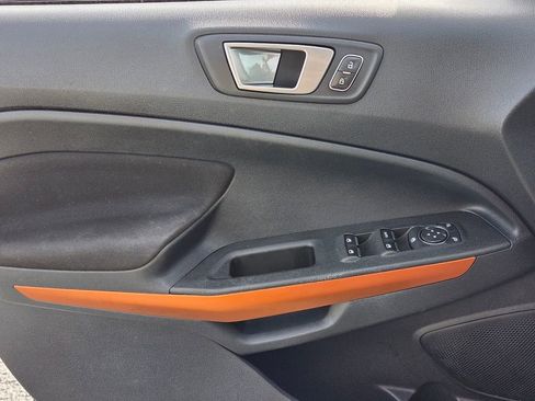 Used 2021 Ford EcoSport SE w/ SE Convenience Package FWD image 25