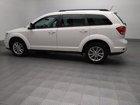 Used 2015 Dodge Journey SXT w/ Flexible Seating Group image 3