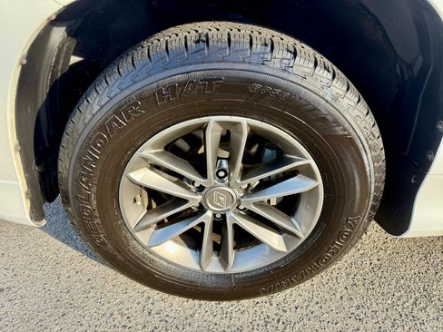 Used 2020 Lexus GX 460 Premium image 10