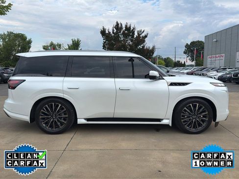 Used 2026 INFINITI QX80 Autograph w/ Premium Cargo Package AWD/4WD image 2