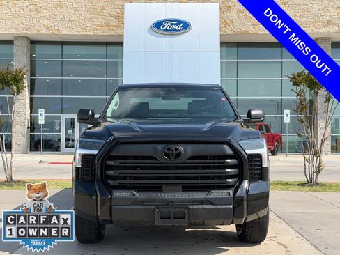 Used 2024 Toyota Tundra SR5 w/ SR5 Premium Package image 2