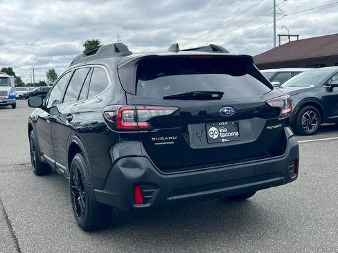 Used 2020 Subaru Outback Premium AWD/4WD image 9