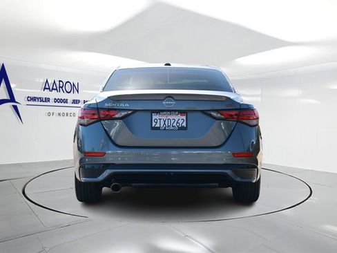 Used 2025 Nissan Sentra SR w/ SR Premium Package FWD image 3