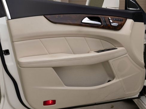 Used 2017 Mercedes-Benz CLS 550 image 12