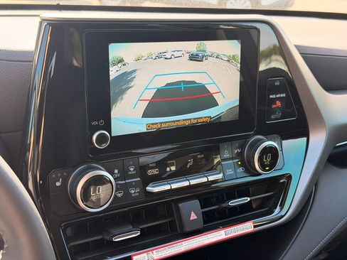 New 2026 Toyota Highlander XLE AWD/4WD image 26